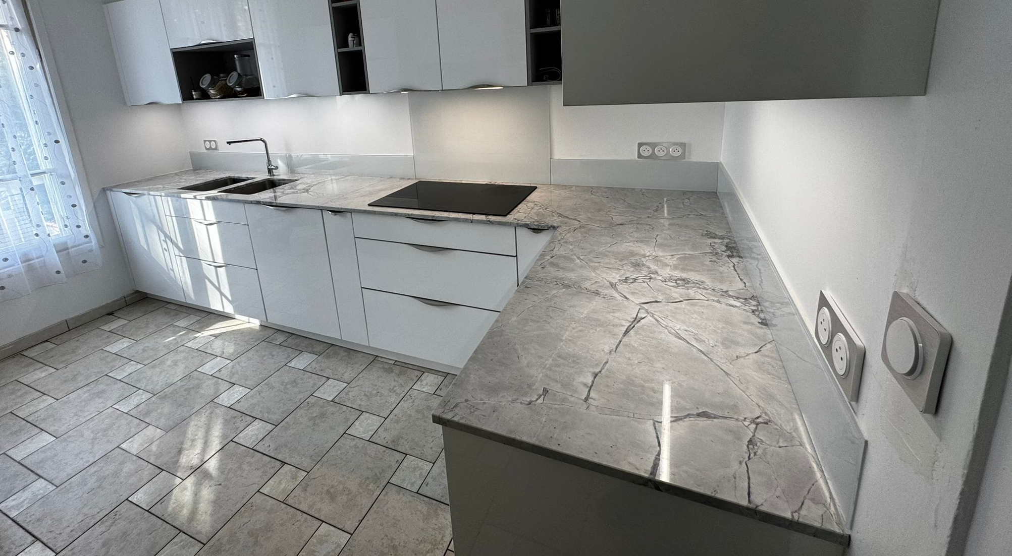 Quartzite Arabescato